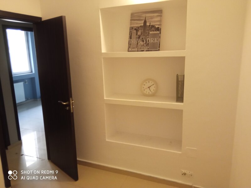 Ultracentral, Universitate